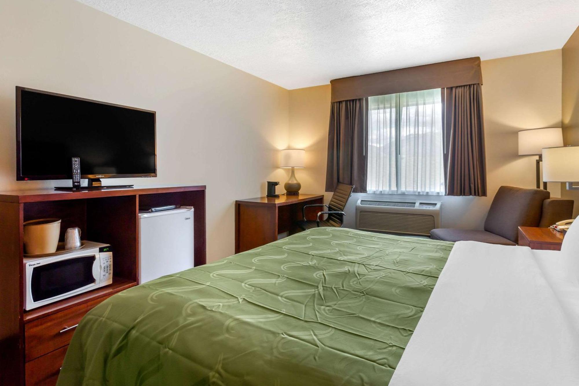 Quality Inn Logan Near University Zewnętrze zdjęcie