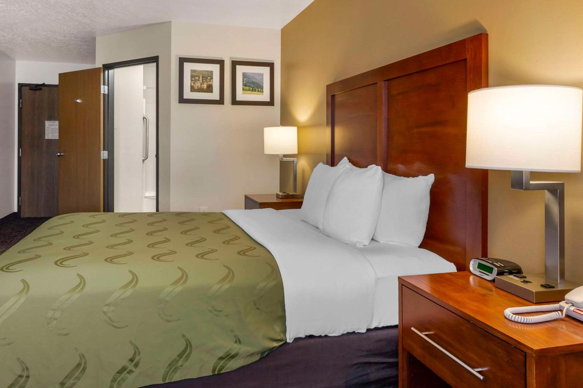 Quality Inn Logan Near University Zewnętrze zdjęcie